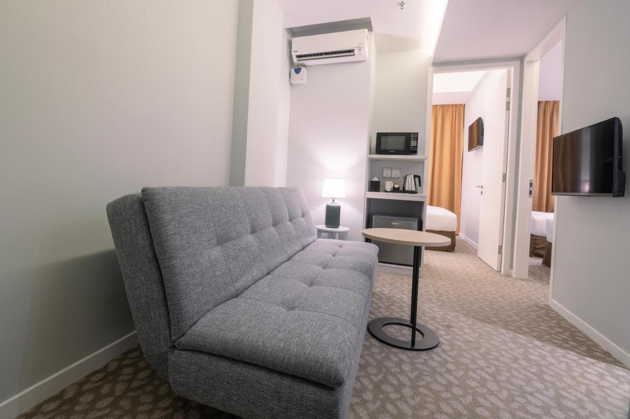 Hotel Express & By Ihg