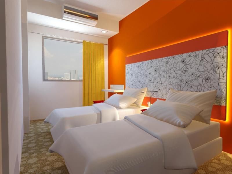 Express & By Ihg Hotel